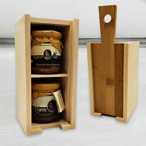 Ragout In Wooden Box