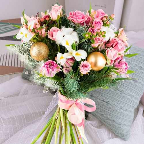 Christmas Magic Arrangement